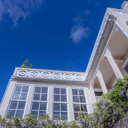 Konukevi Guestready - Doctor House Horta (Azores)