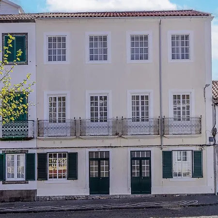 Konukevi Guestready - Doctor House Horta (Azores)